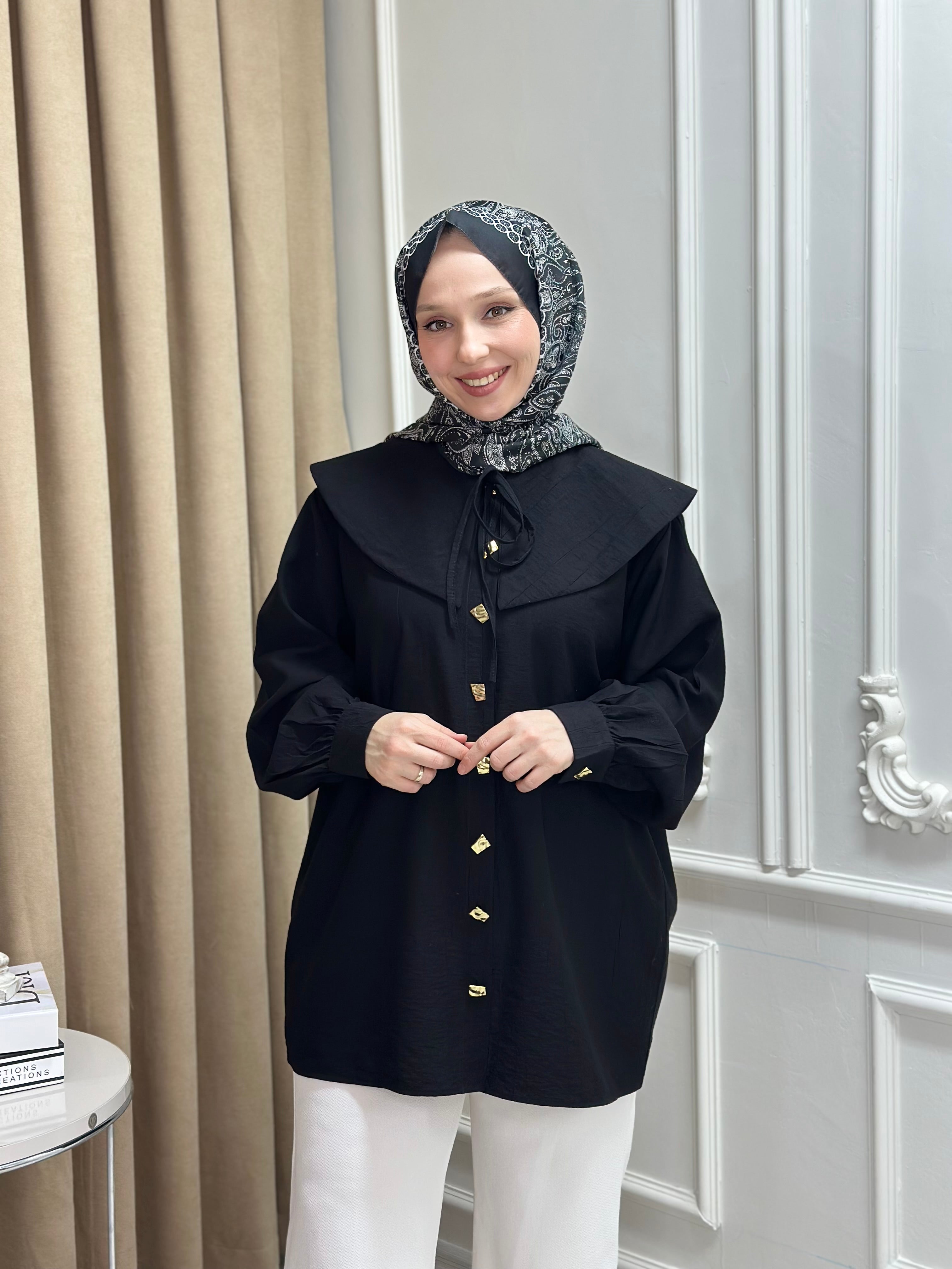 YAKALI GÖMLEK -SİYAH