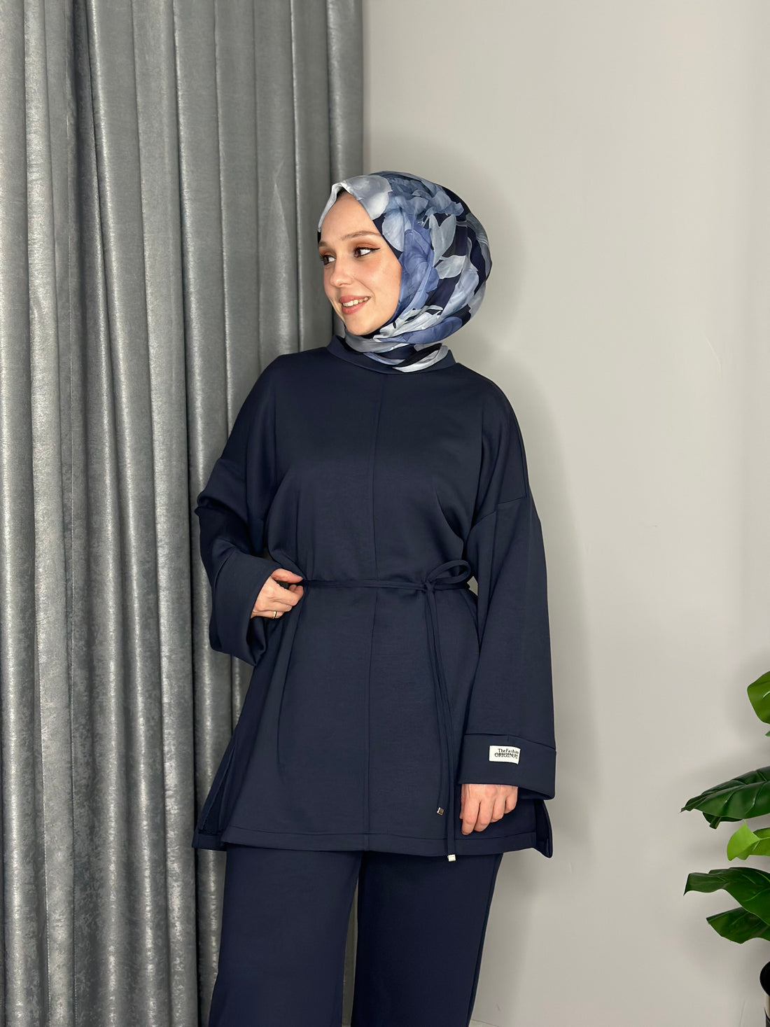 KOL KATLAMALI TUNİK TAKIM-LACİVERT