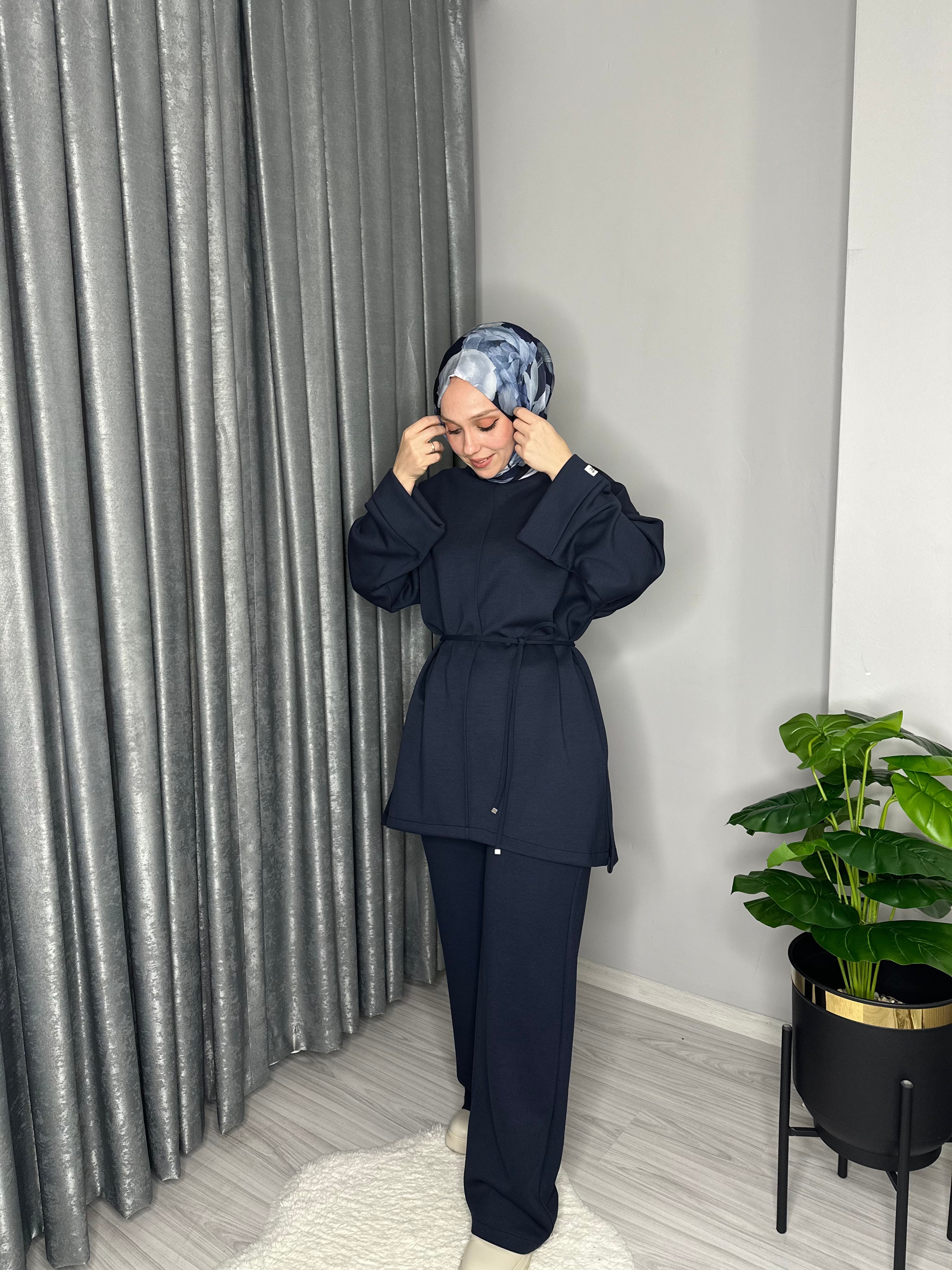 KOL KATLAMALI TUNİK TAKIM-LACİVERT