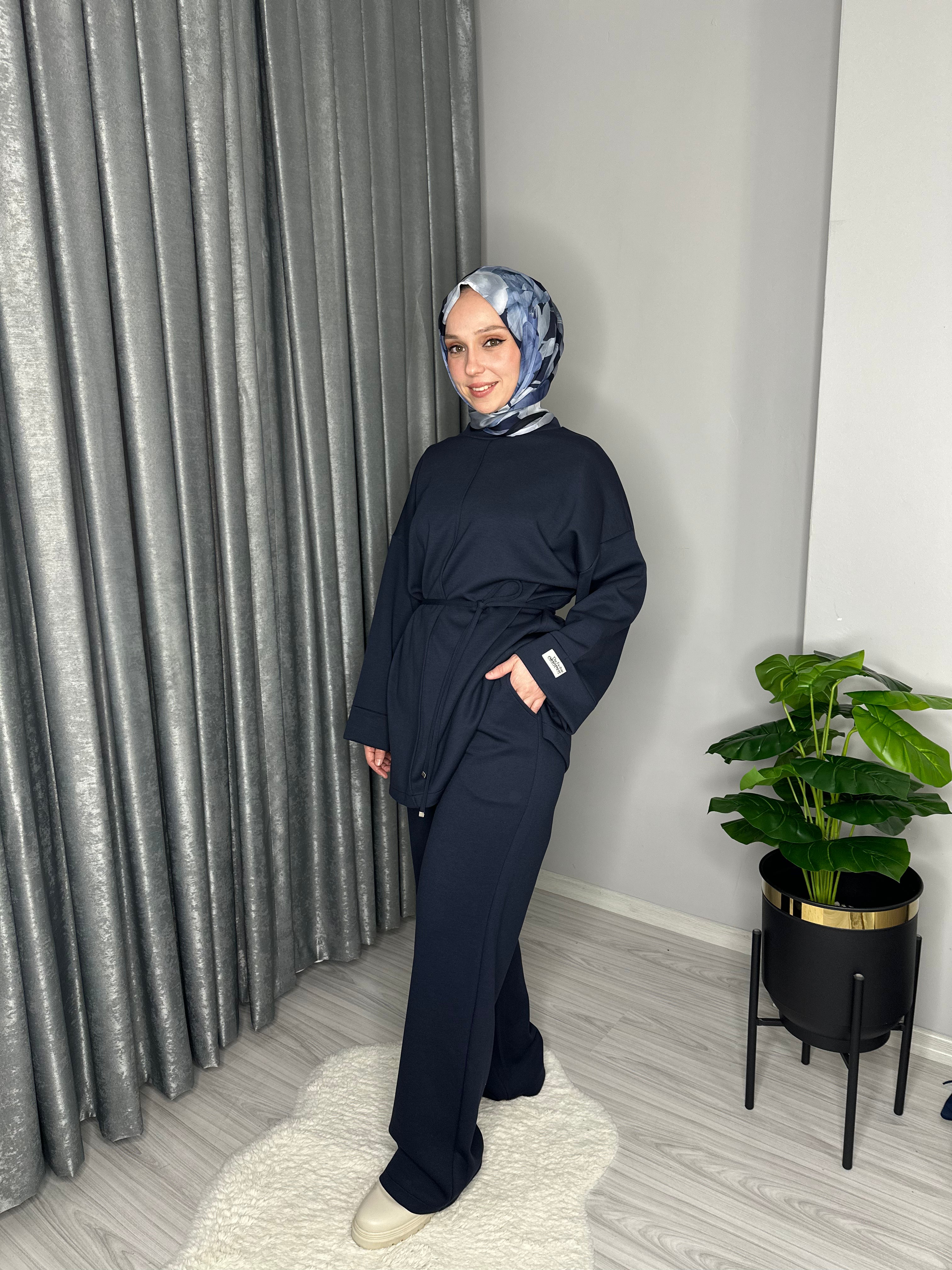 KOL KATLAMALI TUNİK TAKIM-LACİVERT