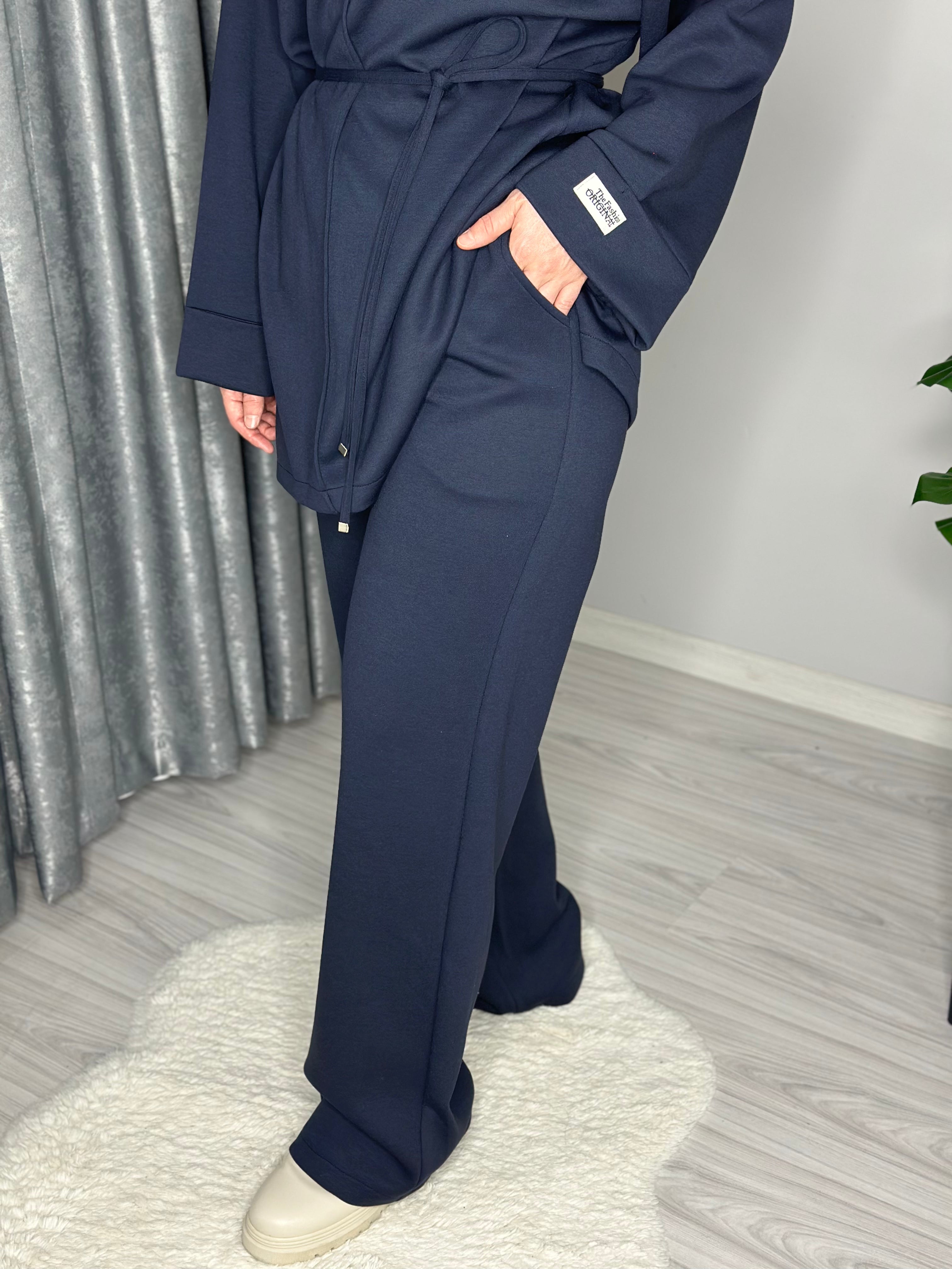 KOL KATLAMALI TUNİK TAKIM-LACİVERT