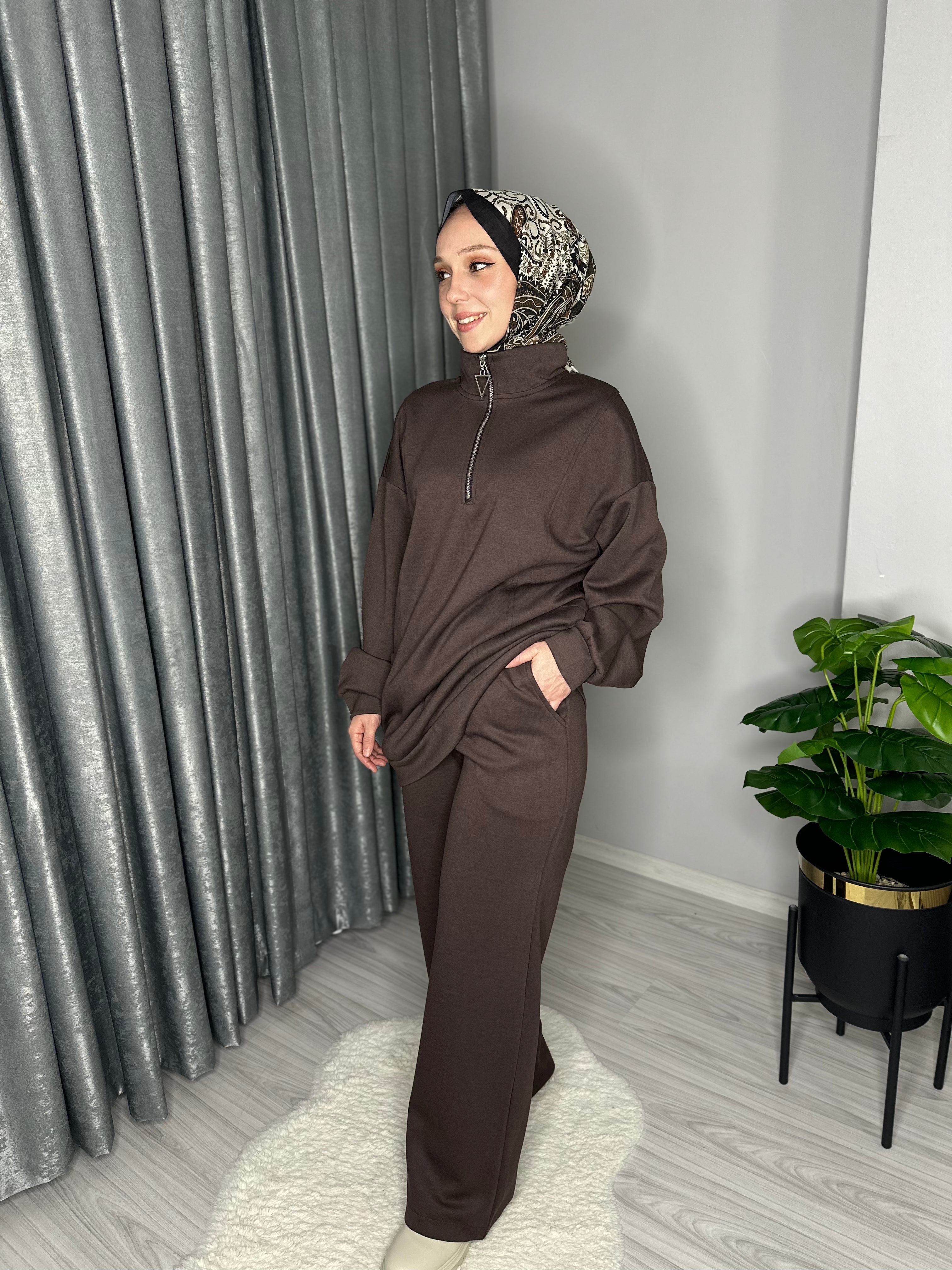 YAKA FERMUARLI CEPLİ TUNİK TAKIM-KAHVERENGİ